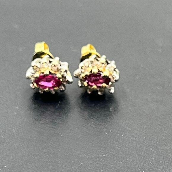 Vintage 14k Two Tone Gold Genuine
Ruby & Diamond Halo Stud Small Earrings - Picture 3 of 16